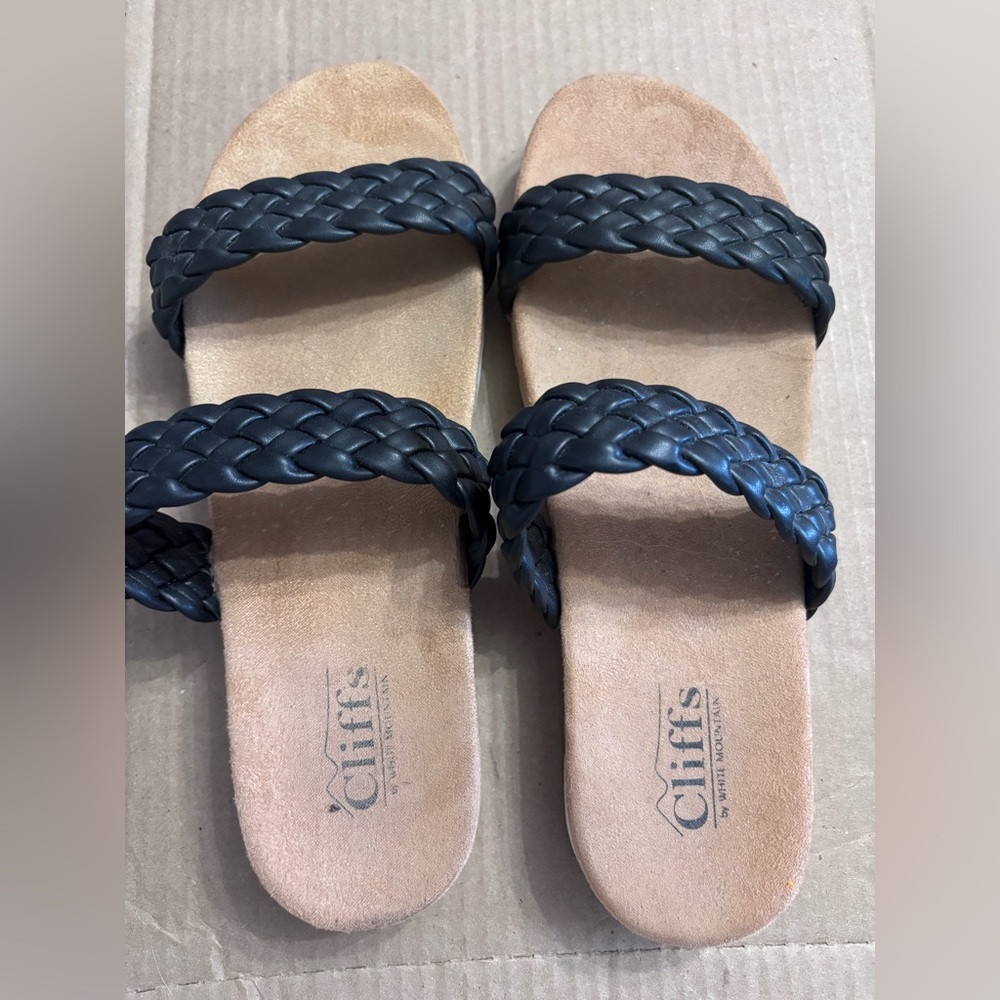 White Mountain Black and Tan Sandals